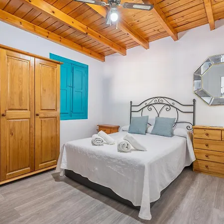 Casa Adelfas בית נופש *