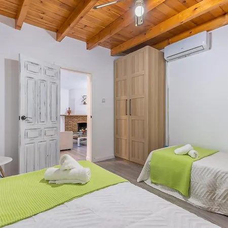 Casa Adelfas *